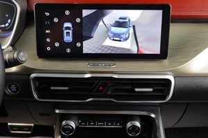 Внедорожник Geely Coolray 2022 года, 1699000 рублей, Тюмень