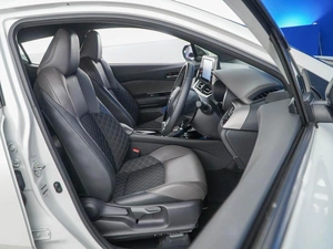 Внедорожник Toyota C-HR 2020 года, 2249077 рублей, Москва