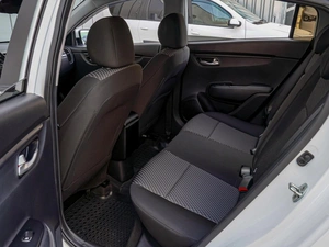 Хетчбэк Kia Rio X-Line 2019 года, 1749000 рублей, Краснодар