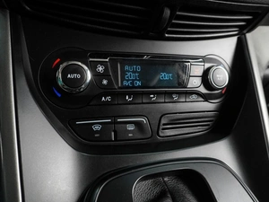 Внедорожник Ford Kuga 2013 года, 1274000 рублей, Воронеж