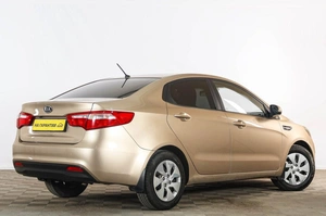 Седан Kia Rio 2011 года, 899000 рублей, Тюмень