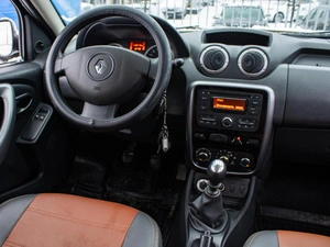 Внедорожник Renault Duster 2012 года, 1020000 рублей, Петрозаводск