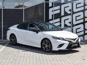 Седан Toyota Camry 2019 года, 2675000 рублей, Краснодар