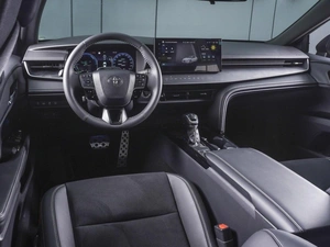 Седан Toyota Camry 2026 года, 4390000 рублей, Ростов-на-Дону