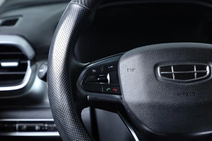 Внедорожник Geely Coolray 2022 года, 1749000 рублей, Новосибирск