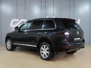 Внедорожник Volkswagen Touareg 2009 года, 1299000 рублей, Воронеж