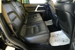 Внедорожник Toyota Land Cruiser 2017 года, 6489000 рублей, Омск