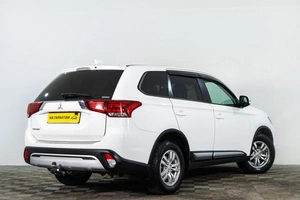 Внедорожник Mitsubishi Outlander 2021 года, 2599000 рублей, Сургут