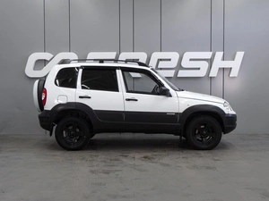 Внедорожник Chevrolet Niva 2013 года, 519000 рублей, Воронеж