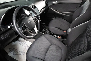 Седан Hyundai Solaris 2016 года, 1269000 рублей, Сургут