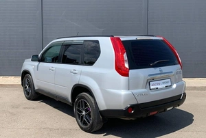 Внедорожник Nissan X-Trail 2013 года, 1310000 рублей, Солонцы