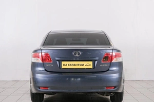 Седан Toyota Avensis 2010 года, 1229000 рублей, Красноярск