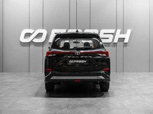 Минивэн Toyota Veloz 2023 года, 4249000 рублей, Тюмень