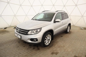 Внедорожник Volkswagen Tiguan 2014 года, 1520000 рублей, Обнинск