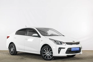 Седан Kia Rio 2018 года, 1049000 рублей, Тюмень
