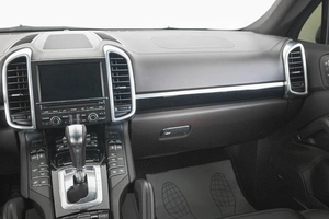 Внедорожник Porsche Cayenne 2014 года, 3349000 рублей, Кемерово