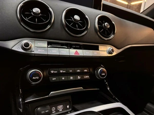 Лифтбек Kia Stinger 2018 года, 2897000 рублей, Красноярск