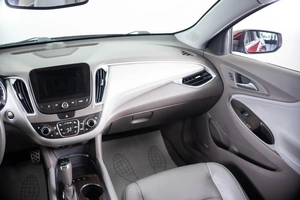 Седан Chevrolet Malibu 2016 года, 1599000 рублей, Пермь
