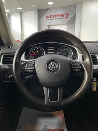 Внедорожник Volkswagen Touareg 2013 года, 1987000 рублей, Солонцы
