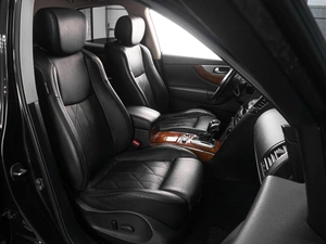 Внедорожник Infiniti QX70 2015 года, 2989000 рублей, Тюмень