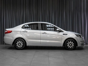 Седан Kia Rio 2013 года, 899000 рублей, Тюмень