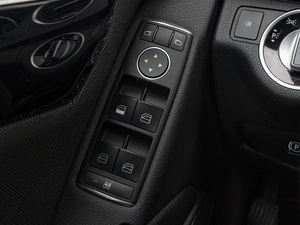 Седан Mercedes-benz C-класс 2011 года, 1299000 рублей, Краснодар