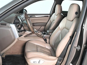 Внедорожник Porsche Cayenne 2012 года, 3149000 рублей, Аксай