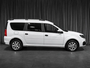 Универсал ВАЗ (LADA) Largus 2024 года, 1349000 рублей, Тюмень