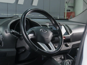 Внедорожник Kia Sportage 2010 года, 949000 рублей, Сургут