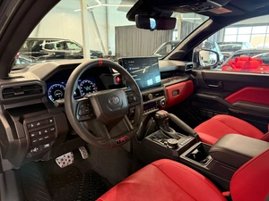 Пикап Toyota Tacoma 2024 года, 9490000 рублей, Павловская Слобода