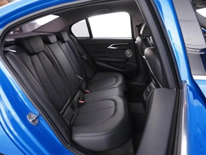 Седан BMW 1 серия 2021 года, 2449632 рублей, Москва