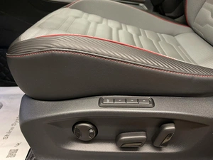 Внедорожник Volkswagen Tiguan 2022 года, 4500000 рублей, Красноярск