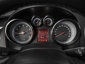 Хетчбэк Opel Astra 2011 года, 999000 рублей, Ставрополь