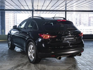 Внедорожник Infiniti QX70 2013 года, 2949000 рублей, Санкт-Петербург