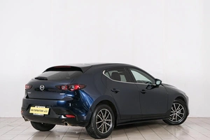Хетчбэк Mazda 3 2020 года, 1749000 рублей, Красноярск