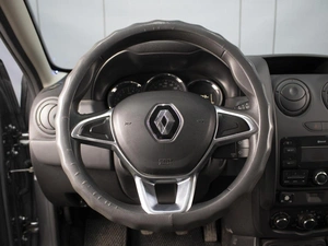 Внедорожник Renault Duster 2019 года, 1495000 рублей, Омск