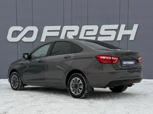 Седан ВАЗ (LADA) Vesta 2016 года, 670000 рублей, Ижевск