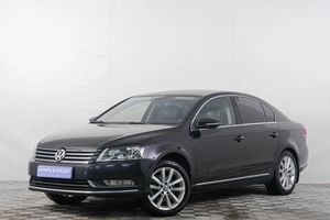 Седан Volkswagen Passat 2013 года, 999000 рублей, Кемерово