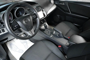 Седан Mazda 3 2012 года, 899000 рублей, Тюмень