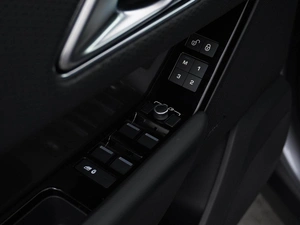 Внедорожник Land Rover Range Rover Velar 2019 года, 4047196 рублей, Москва