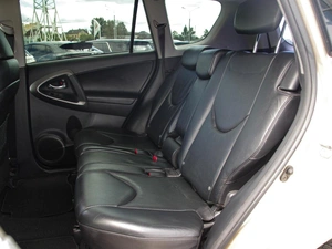 Внедорожник Toyota RAV4 2012 года, 1649000 рублей, Владимир