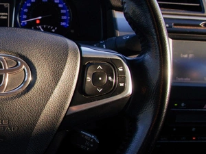 Седан Toyota Camry 2015 года, 2160000 рублей, Владимир