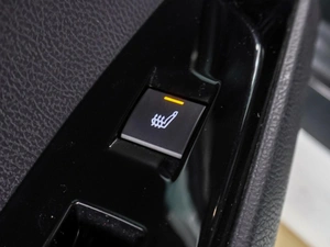 Седан Toyota Camry 2019 года, 2549000 рублей, Воронеж