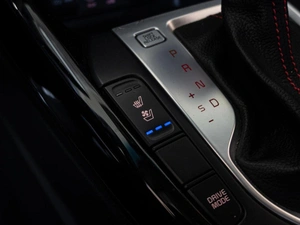Хетчбэк Kia K3 2019 года, 2180000 рублей, Краснодар