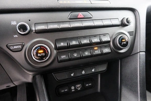 Внедорожник Kia Sportage 2018 года, 1899000 рублей, Красноярск