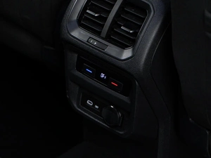 Внедорожник Volkswagen Tiguan 2021 года, 3188888 рублей, Москва