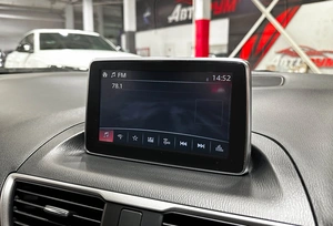 Хетчбэк Mazda Axela 2016 года, 1247000 рублей, Красноярск