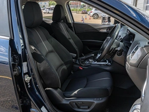 Хетчбэк Mazda Axela 2017 года, 1220000 рублей, Краснодар