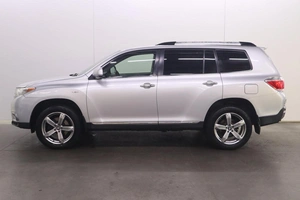 Внедорожник Toyota Highlander 2011 года, 1870000 рублей, Брянск