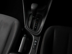 Хетчбэк Toyota Yaris 2020 года, 1279000 рублей, Тюмень